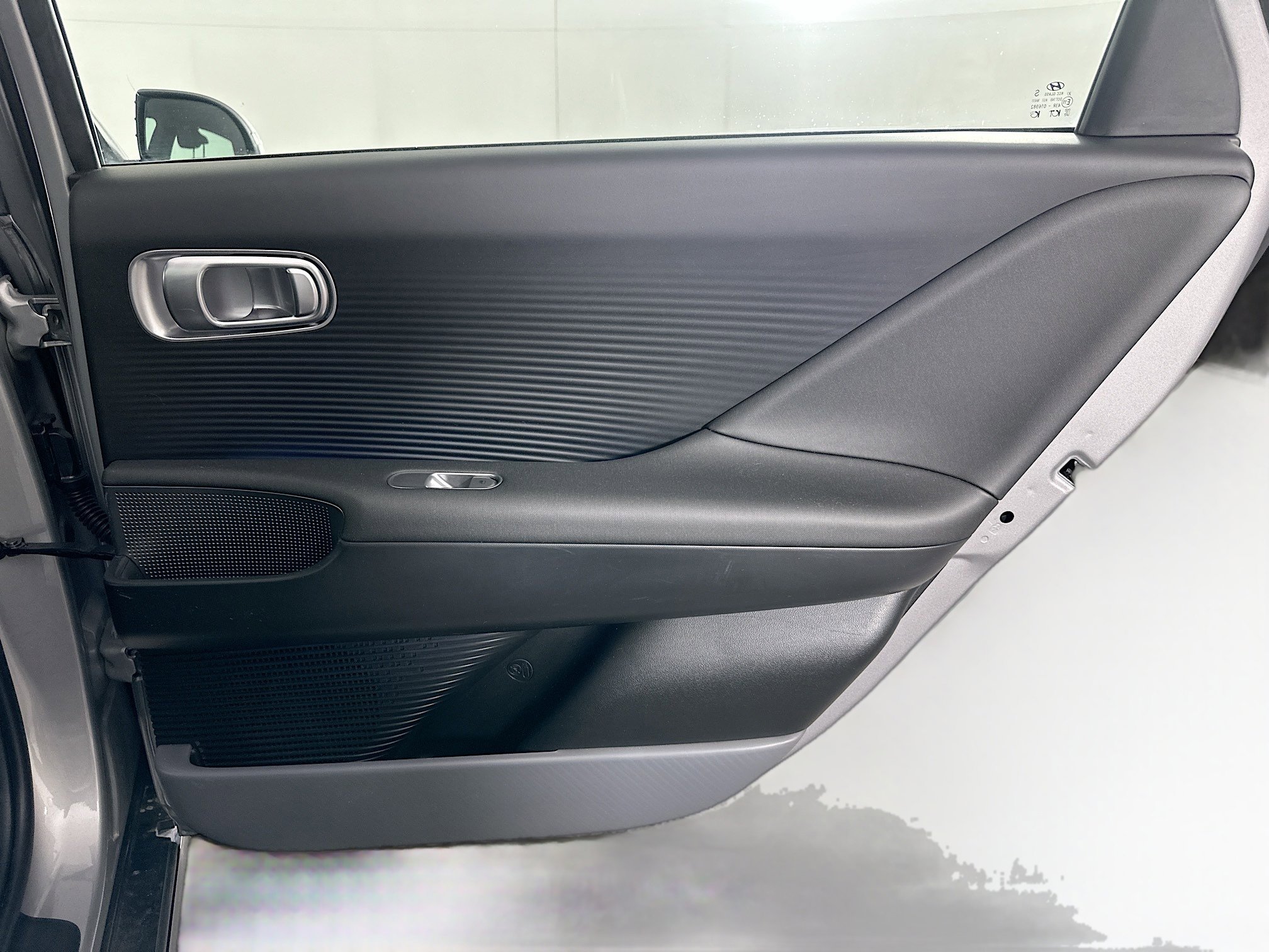 Used 2024 Hyundai Ioniq 6 SEL RWD image 30
