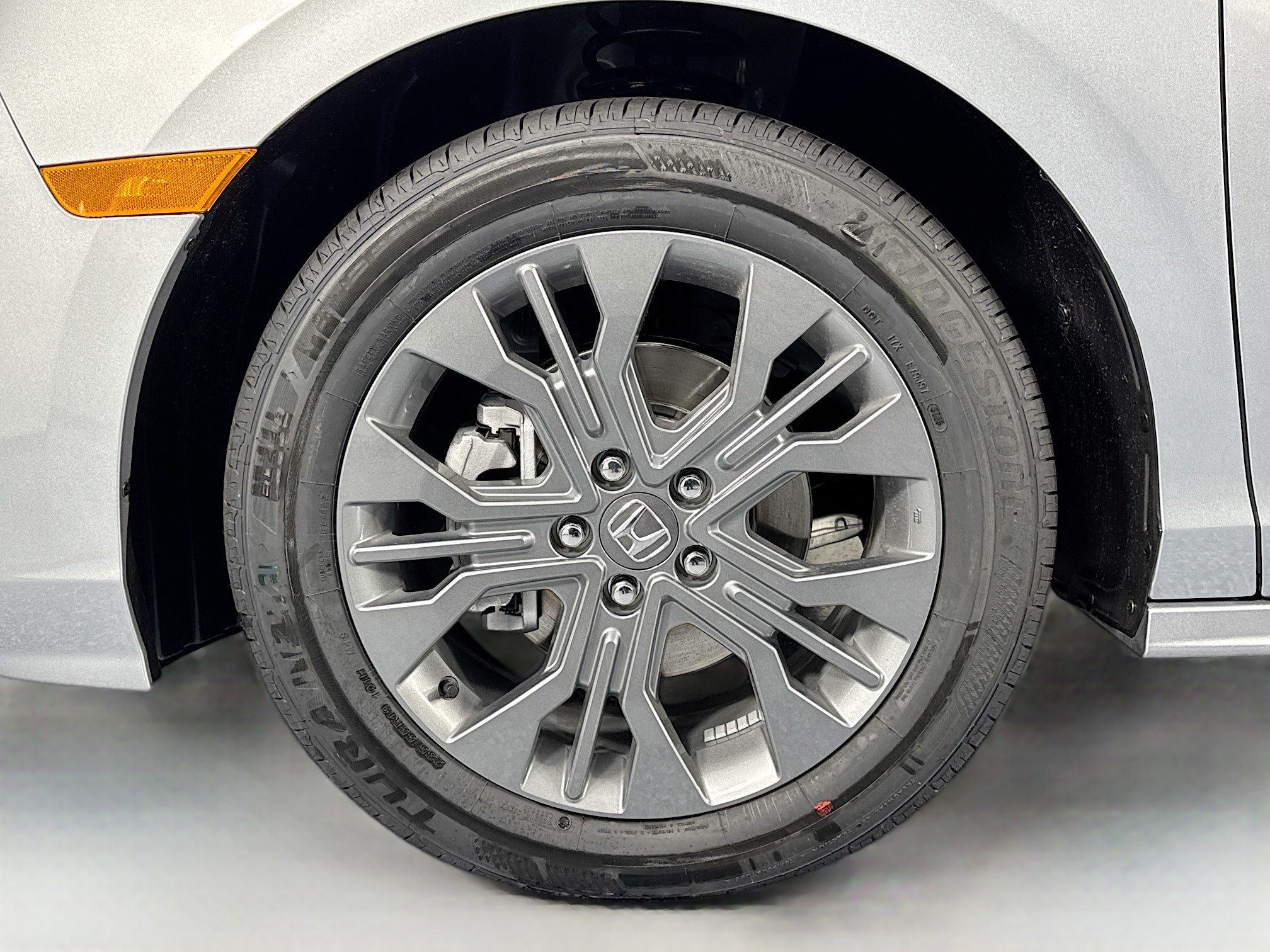 New 2026 Honda Odyssey Touring image 34