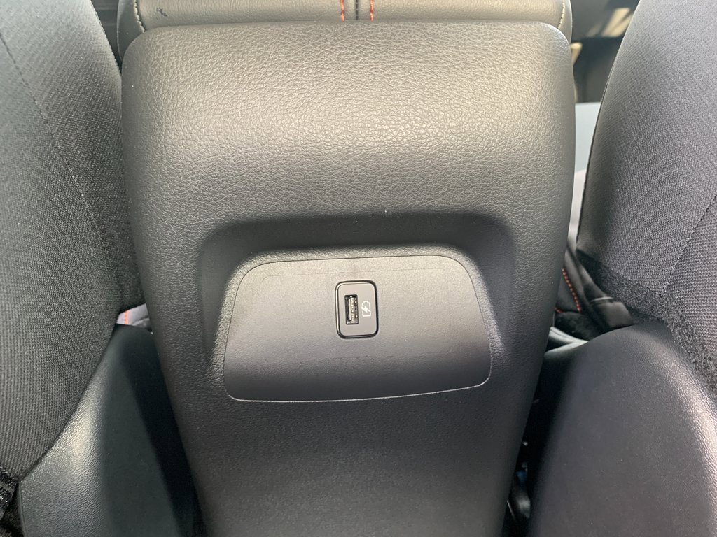 New 2025 Nissan Sentra SR image 17