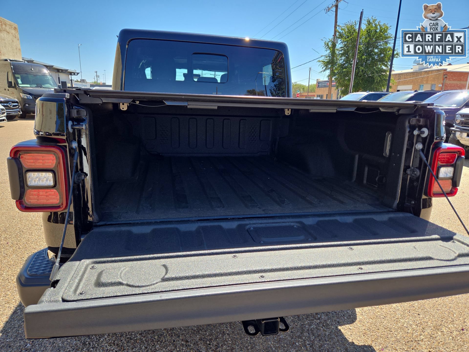 Used 2022 Jeep Gladiator Mojave w/ LED Lighting Group AWD/4WD image 12
