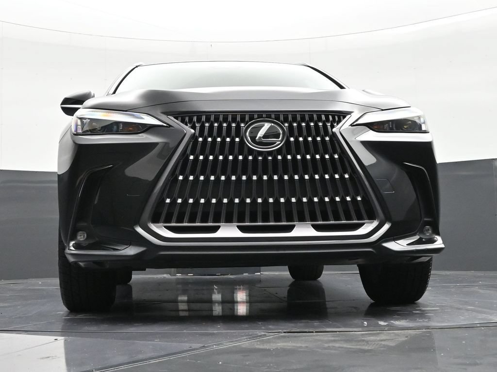 Used 2024 Lexus NX 250 FWD w/ Towing Package (2000 Lbs) image 27
