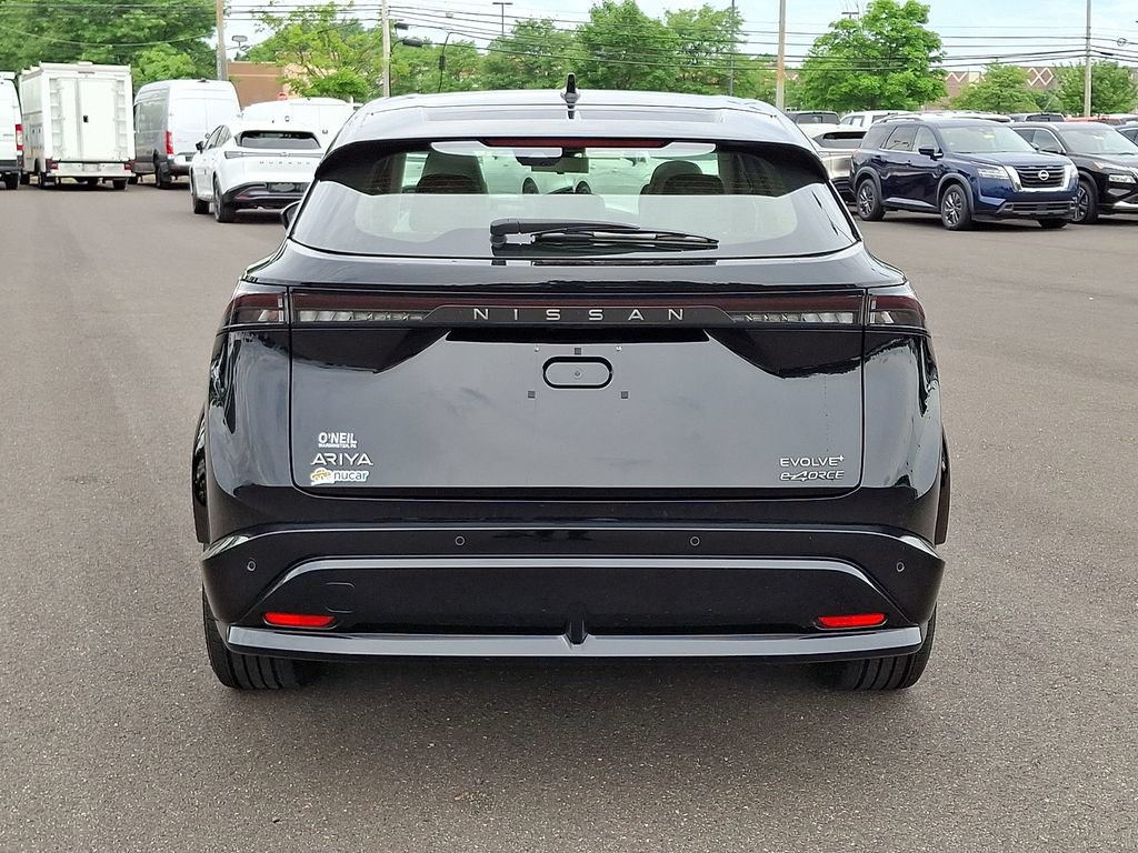 Certified 2024 Nissan Ariya AWD image 5