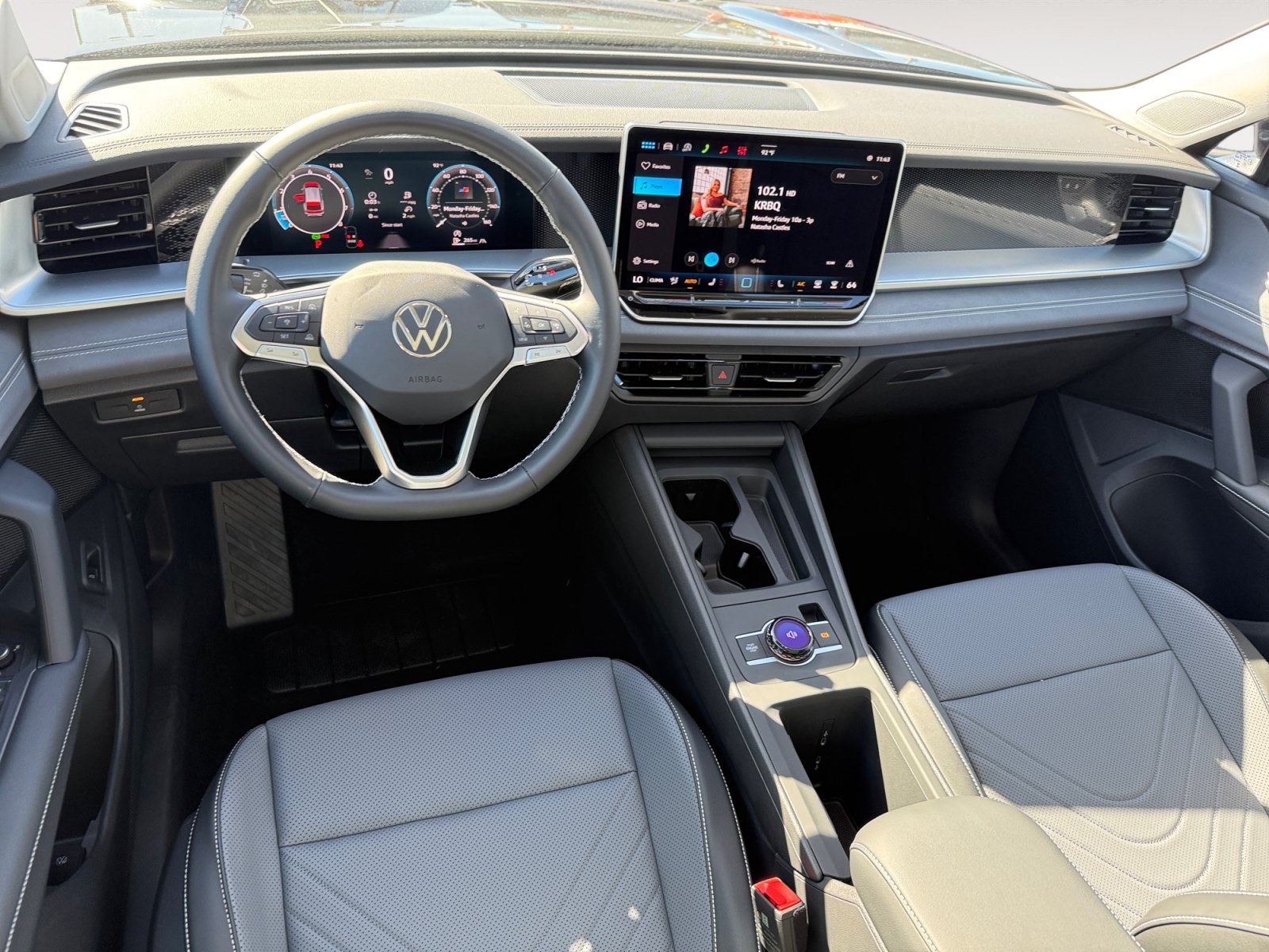 New 2026 Volkswagen Tiguan SE AWD/4WD image 15