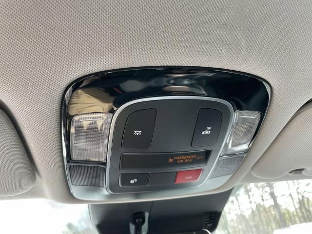 New 2025 Hyundai Sonata SE FWD image 30