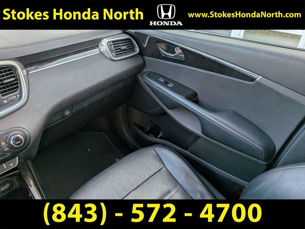 Used 2016 Kia Sorento EX FWD image 19