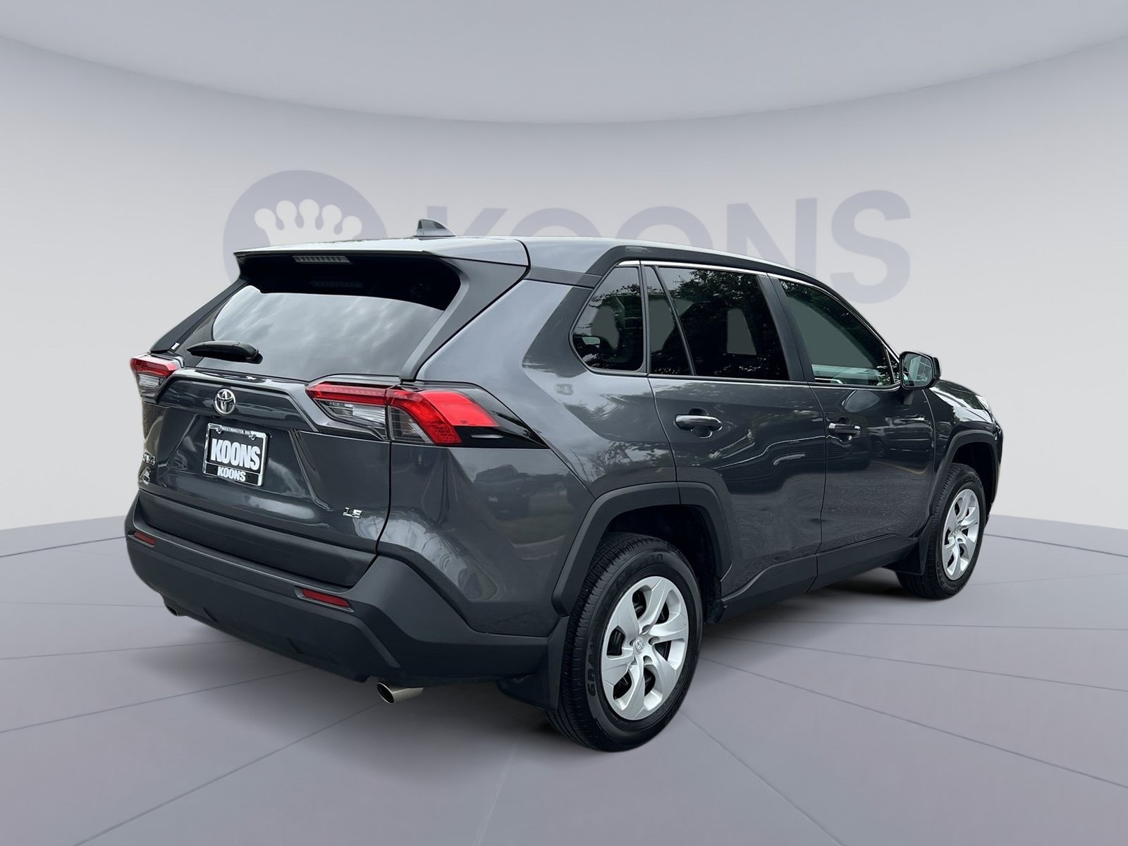 Used 2023 Toyota RAV4 LE FWD image 7