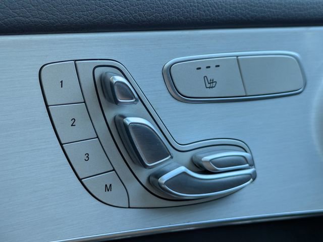 Used 2022 Mercedes-Benz GLC 300 4MATIC image 22
