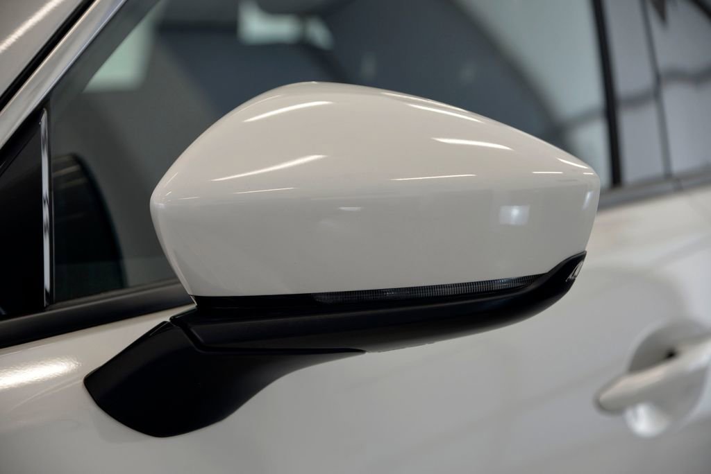 Certified 2024 MAZDA CX-90 Plug-In Hybrid w/ Premium Pkg image 12