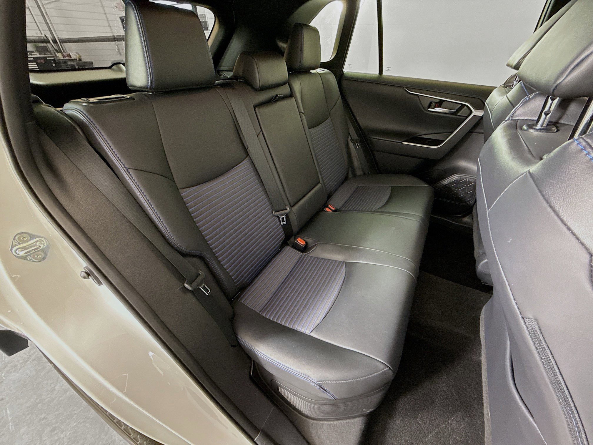 Used 2021 Toyota RAV4 XSE w/ Protection Package (TMS) image 25