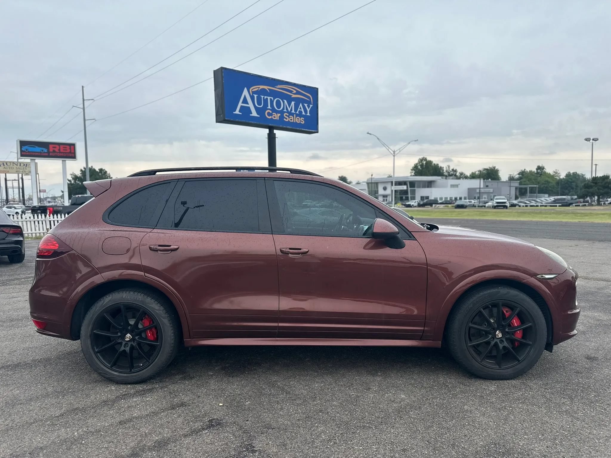 Used 2012 Porsche Cayenne Turbo AWD/4WD image 5