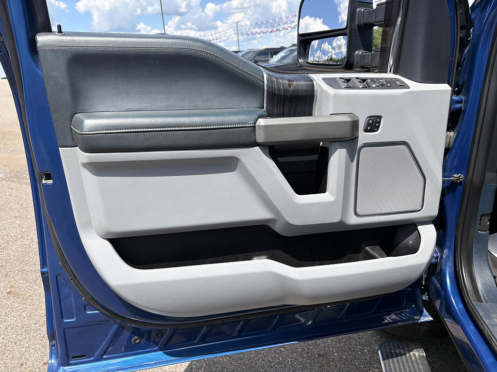 Used 2022 Ford F350 Limited AWD/4WD image 28