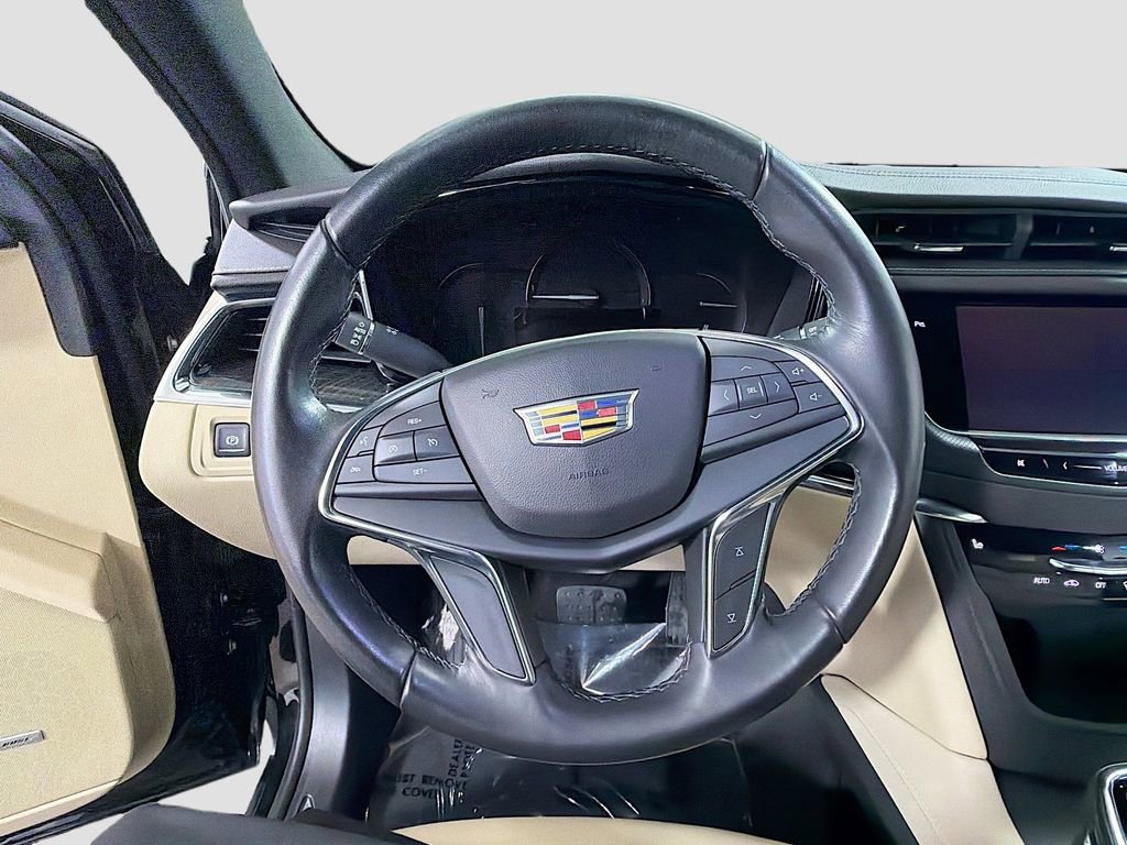 Used 2019 Cadillac XT5 AWD image 13