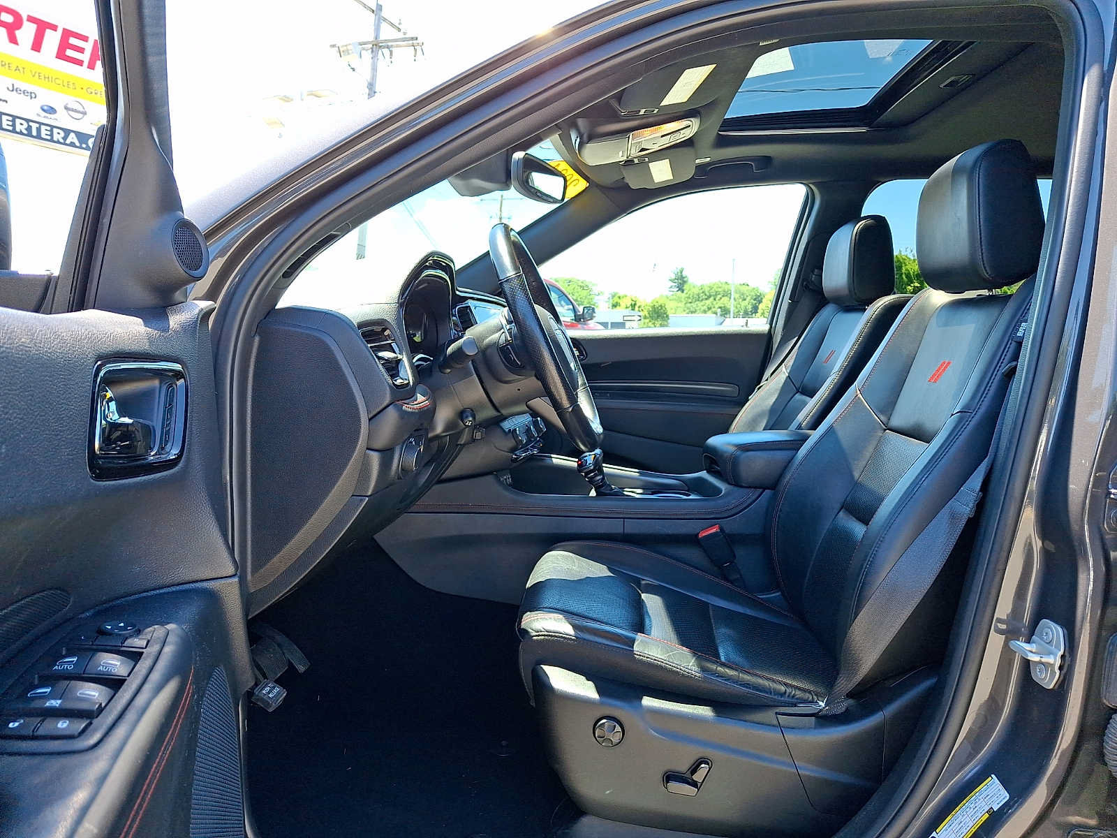 Used 2024 Dodge Durango GT AWD/4WD image 14