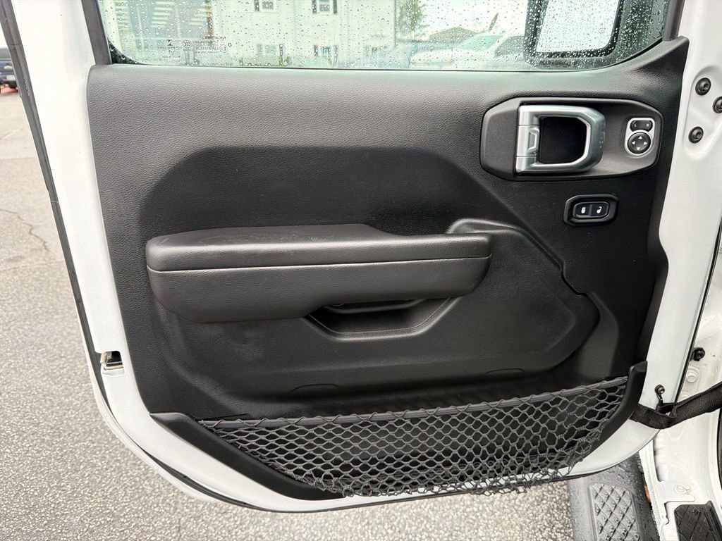 Used 2020 Jeep Gladiator Sport w/ Quick Order Package 24S image 10