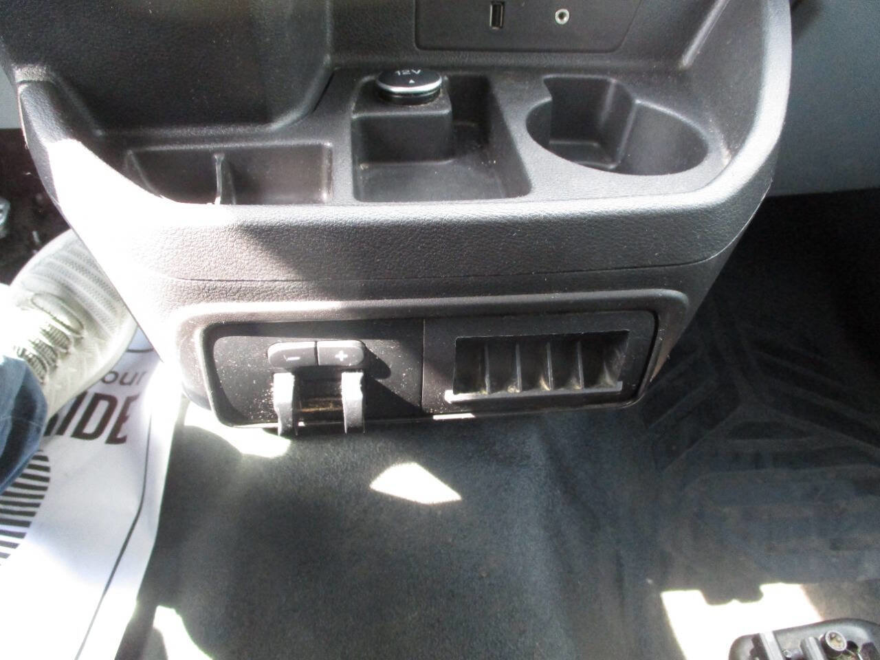 Used 2016 Ford Transit 350 XLT RWD image 26