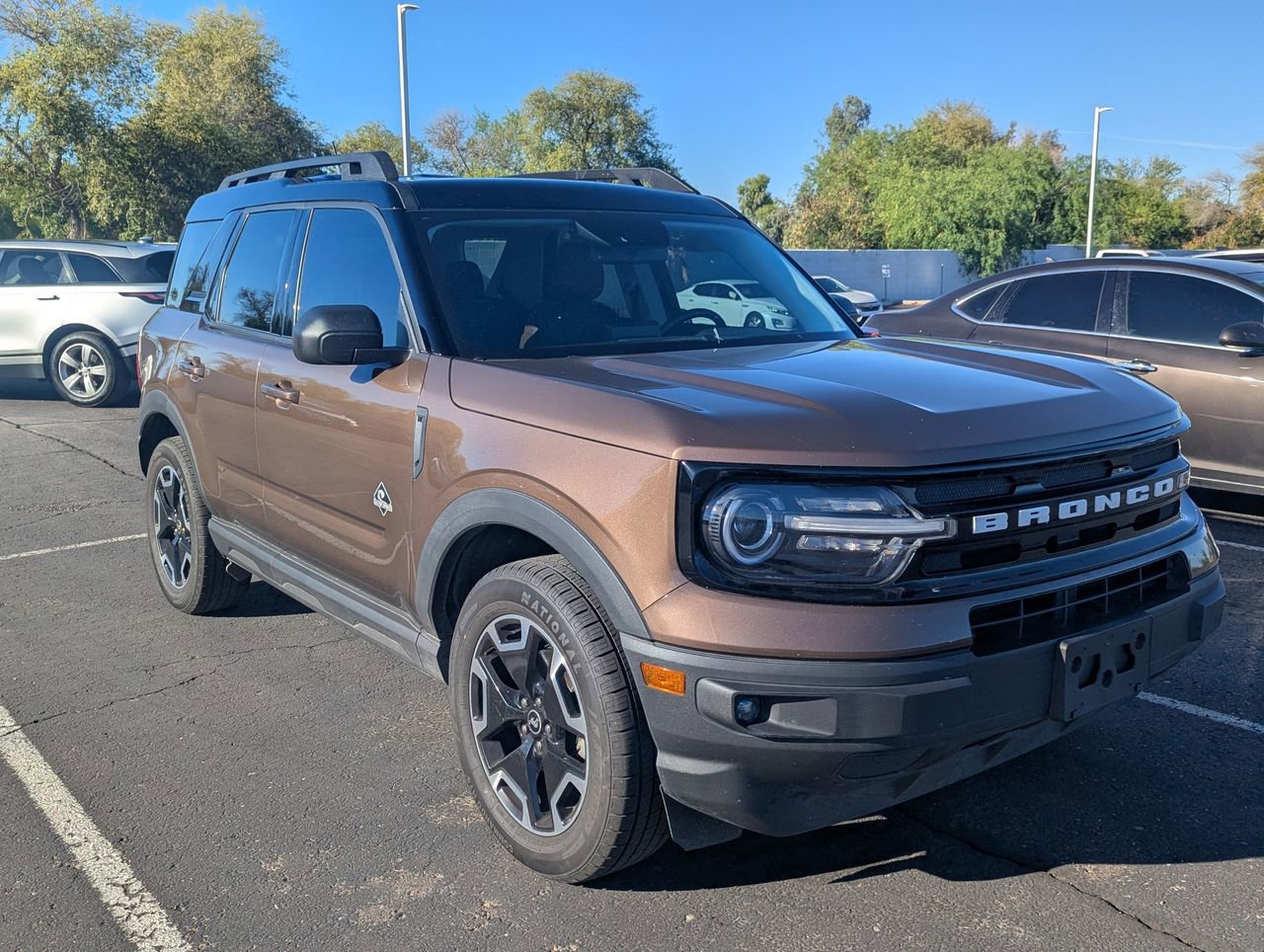 Used 2022 Ford Bronco Sport Outer Banks w/ Tech Package image 2