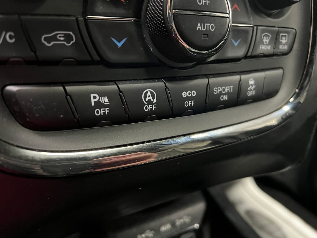Used 2019 Dodge Durango GT image 18