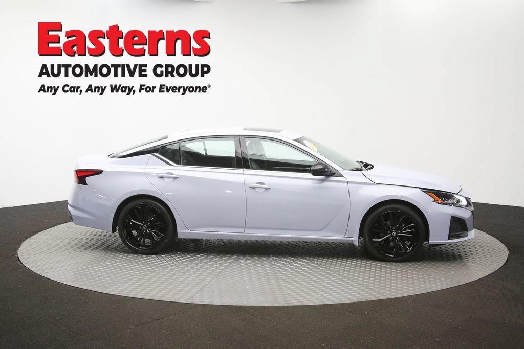 Used 2023 Nissan Altima 2.5 SR w/ SR Premium Package FWD image 49