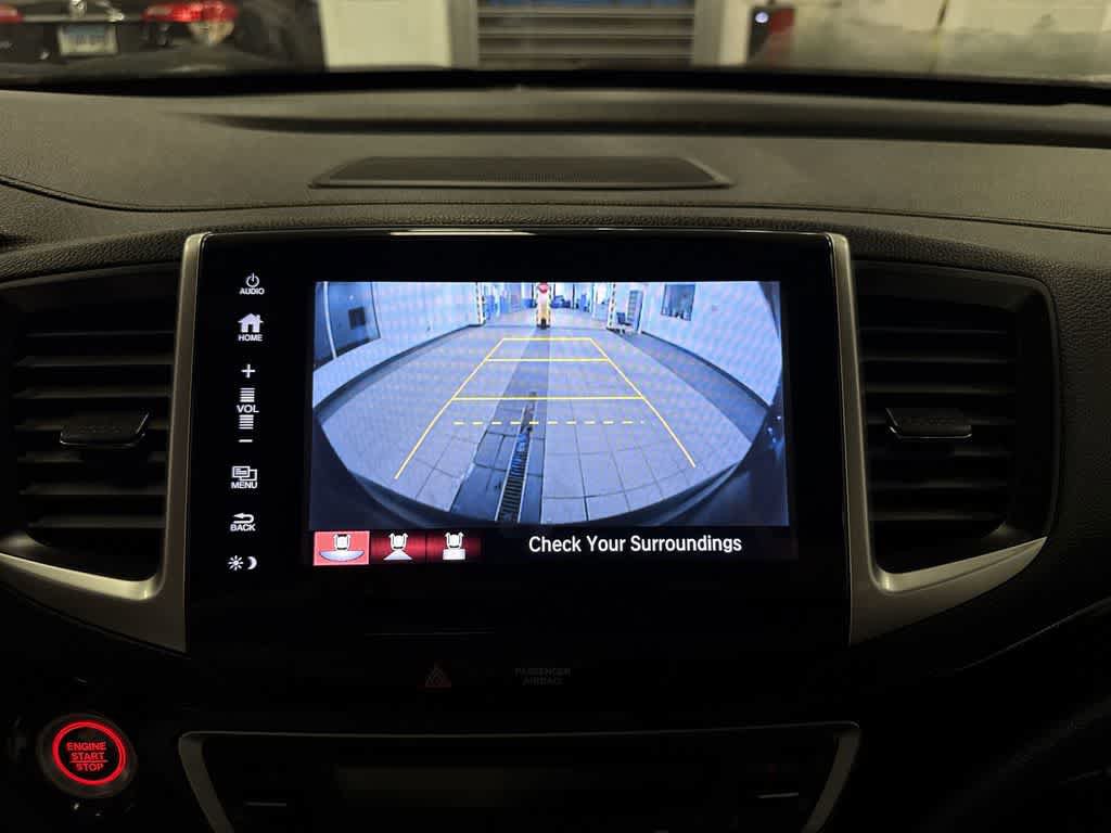 Used 2017 Honda Pilot Touring image 27