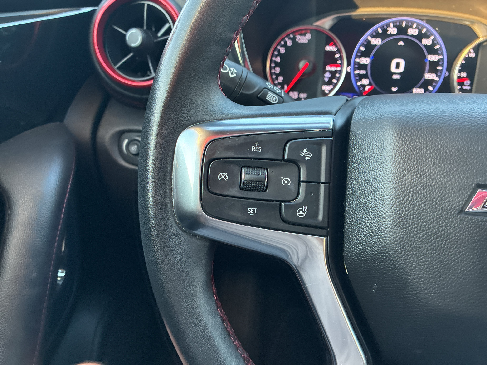 Used 2024 Chevrolet Blazer RS w/ Driver Confidence II Package FWD image 30