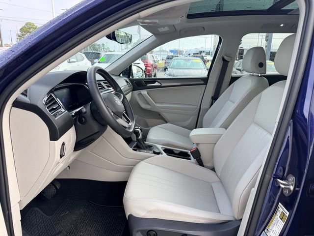 Used 2022 Volkswagen Tiguan SE image 11