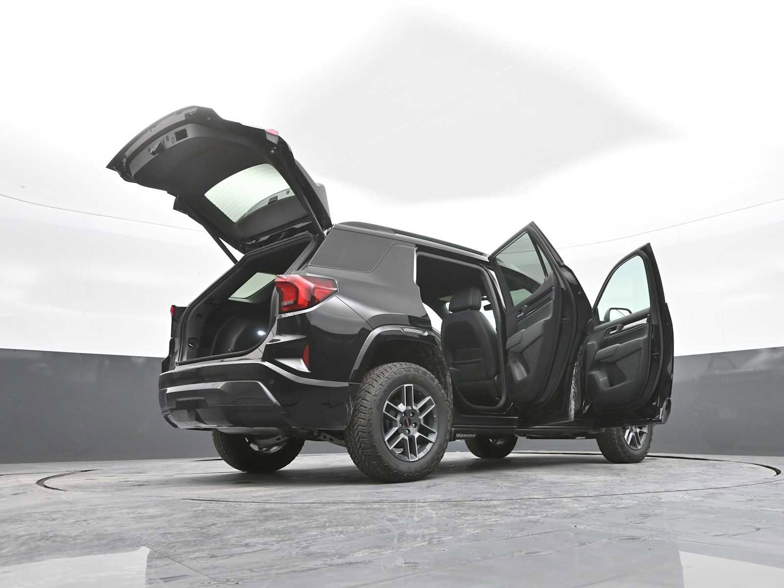New 2026 GMC Terrain AT4 w/ Convenience Package III image 45