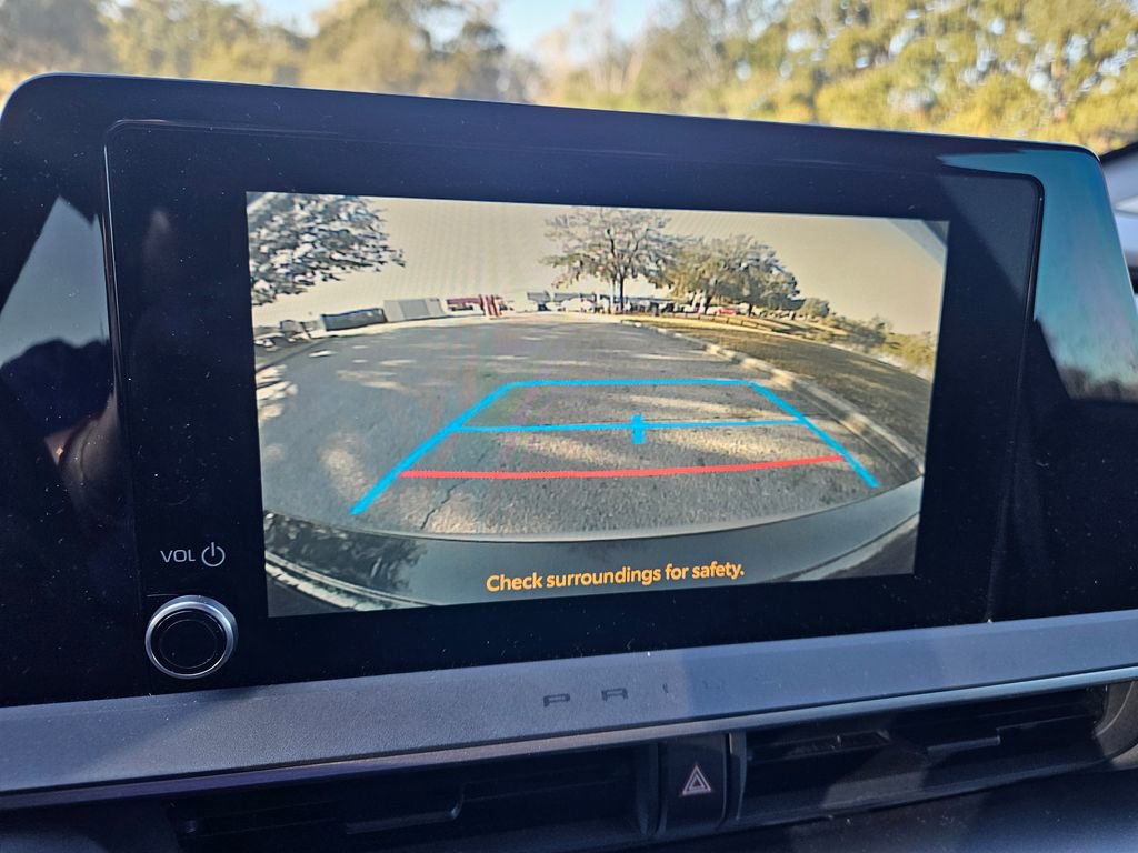 Used 2023 Toyota Prius LE image 24