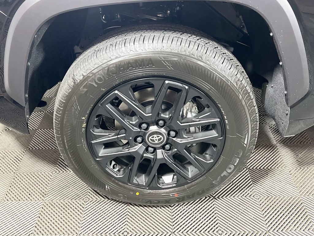 New 2026 Toyota Tundra Limited AWD/4WD image 23