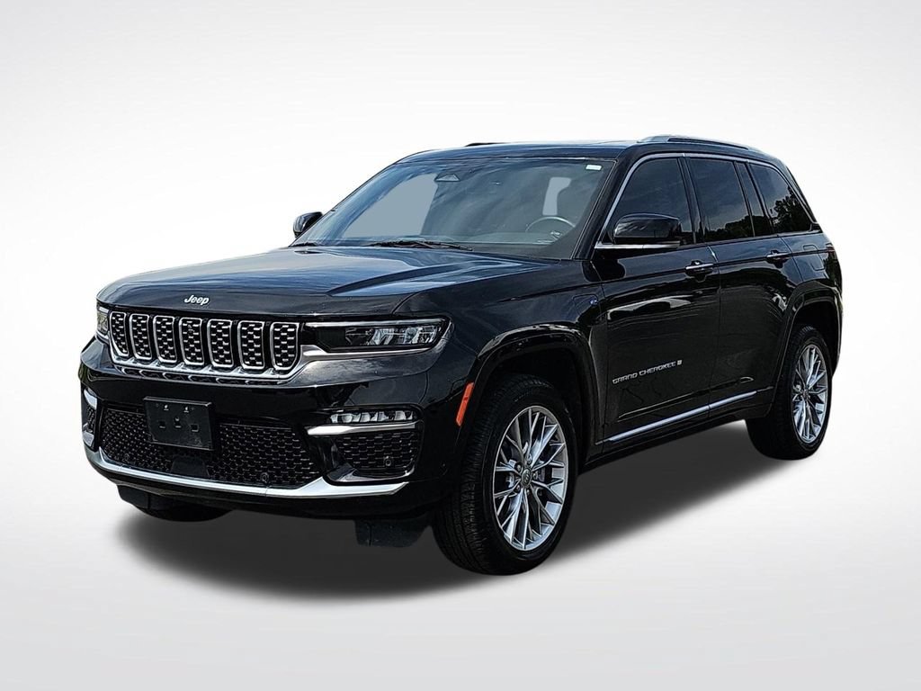Used 2022 Jeep Grand Cherokee Summit w/ Luxury Tech Group V AWD/4WD image 9