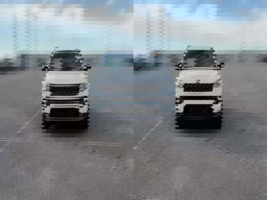 New 2026 Jeep Compass Latitude image 2