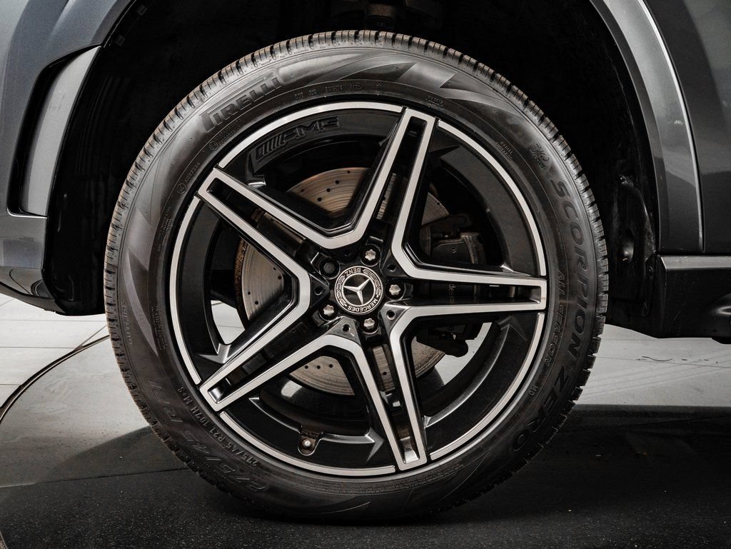 Certified 2022 Mercedes-Benz GLS 450 4MATIC image 13