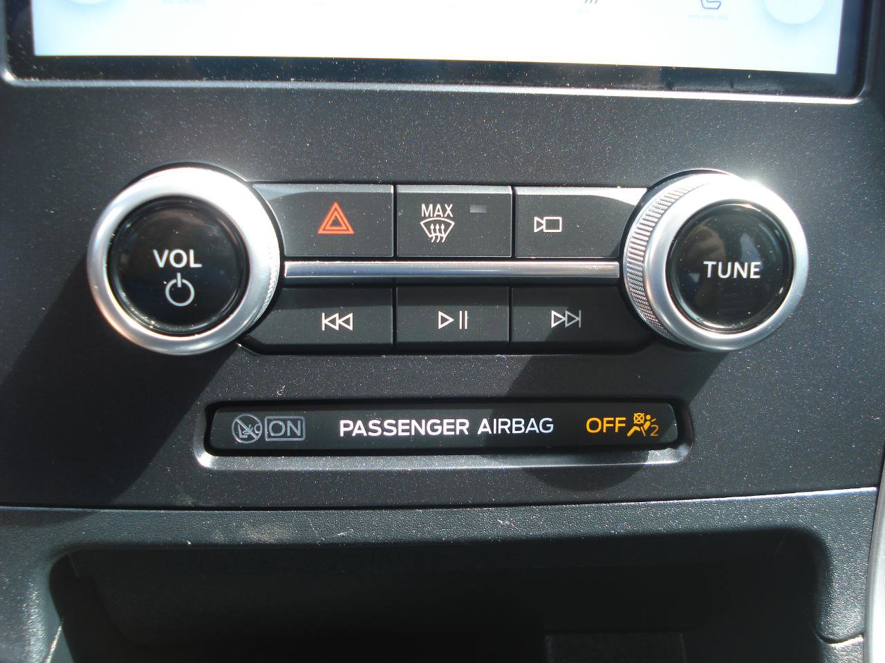 Used 2022 Ford Edge SEL w/ Cargo Accessory Package image 29