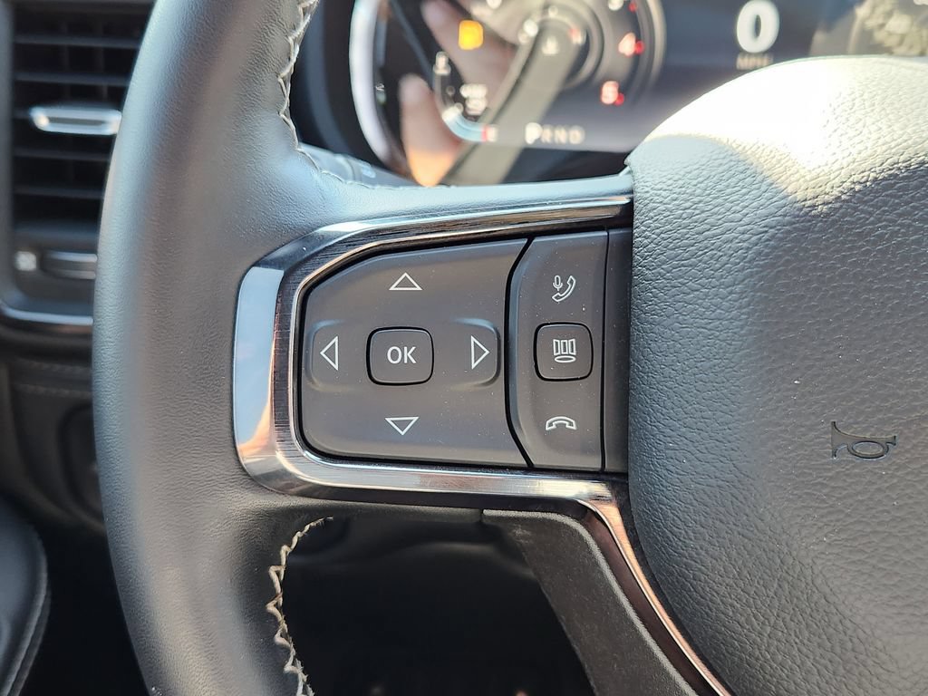 Used 2025 RAM 2500 Limited AWD/4WD image 23