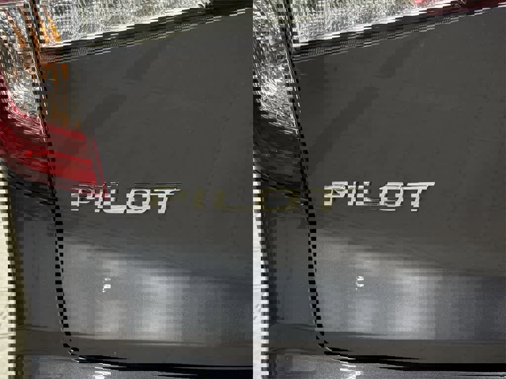 Used 2022 Honda Pilot Special Edition image 28