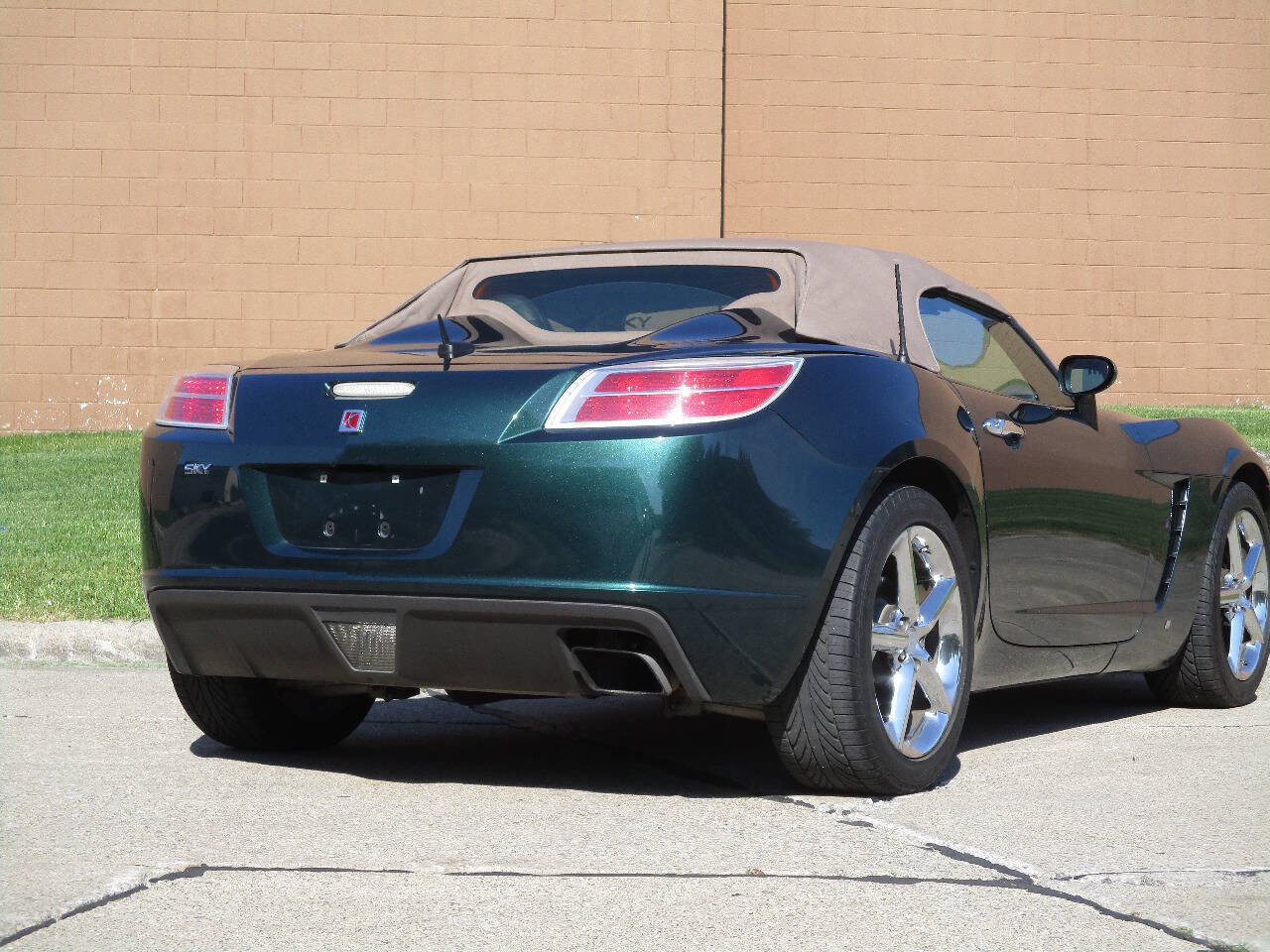 Used 2008 Saturn Sky w/ Premium Trim Package RWD image 21