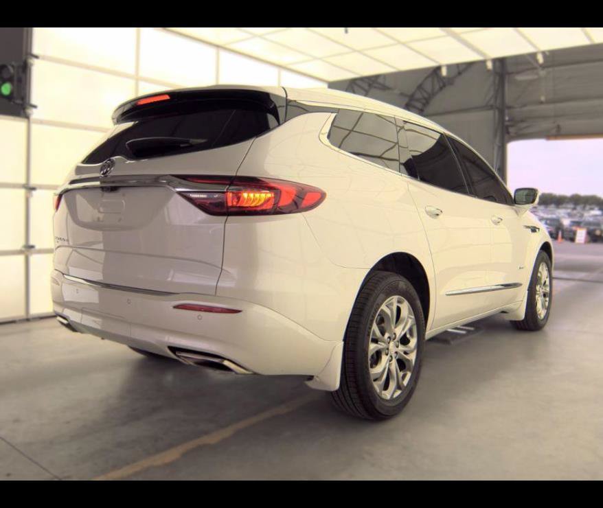 Used 2021 Buick Enclave Avenir w/ Avenir Technology Package AWD/4WD image 9