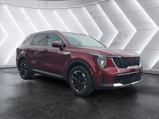 Used 2025 Kia Sorento S image 7