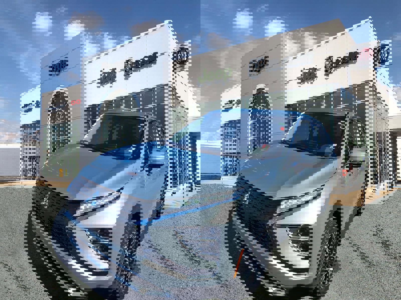 Used 2025 Mitsubishi Eclipse Cross SE image 4