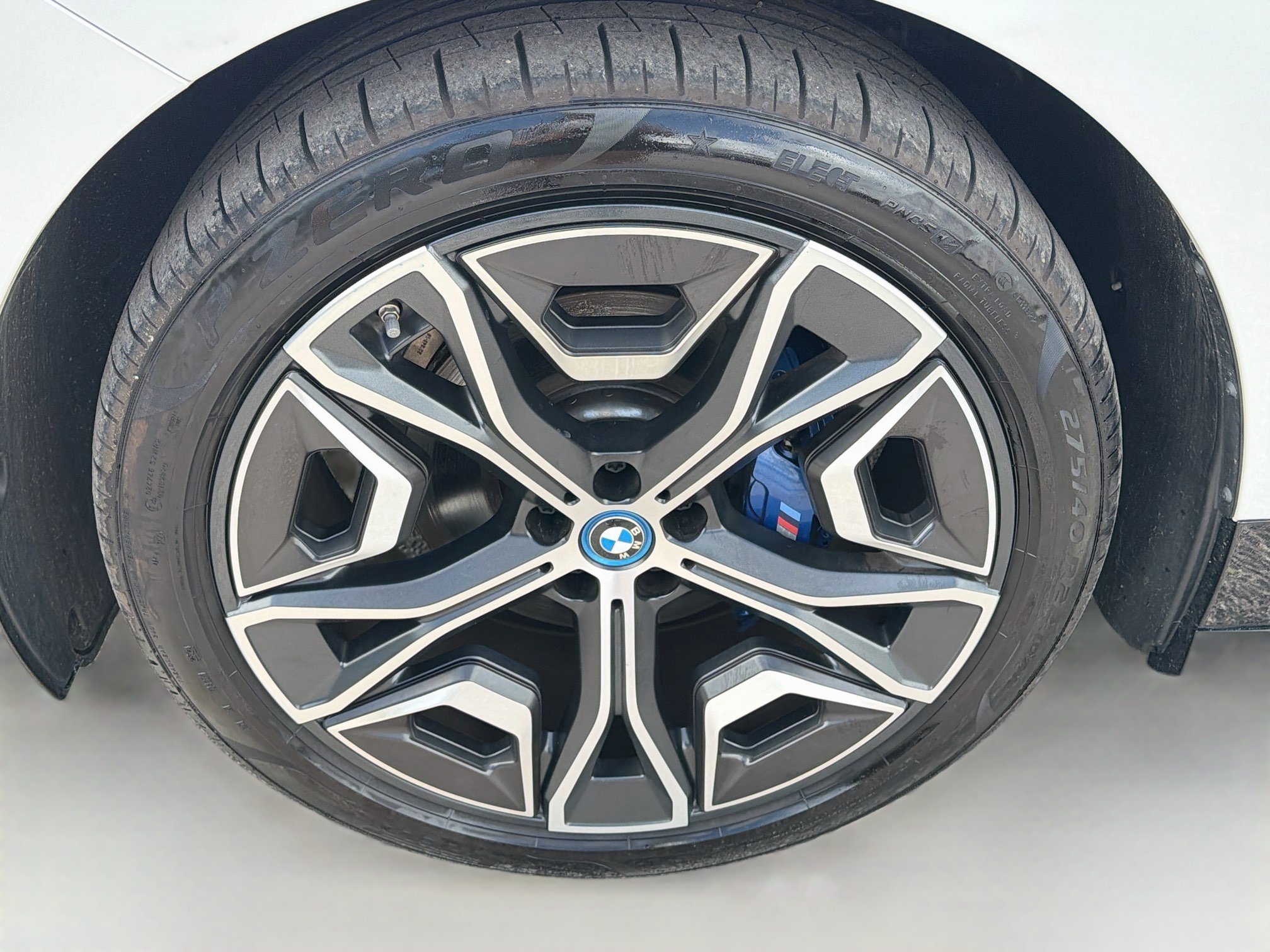 Used 2025 BMW iX M60 AWD/4WD image 43