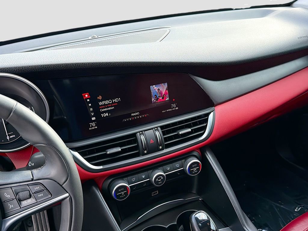 Used 2018 Alfa Romeo Giulia Ti Sport w/ Quick Order Package 22U Sport image 27