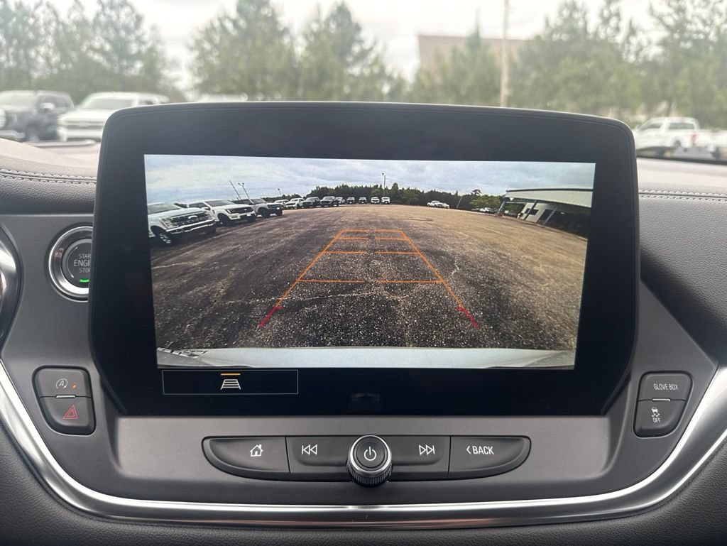Used 2025 Chevrolet Blazer LT FWD image 8