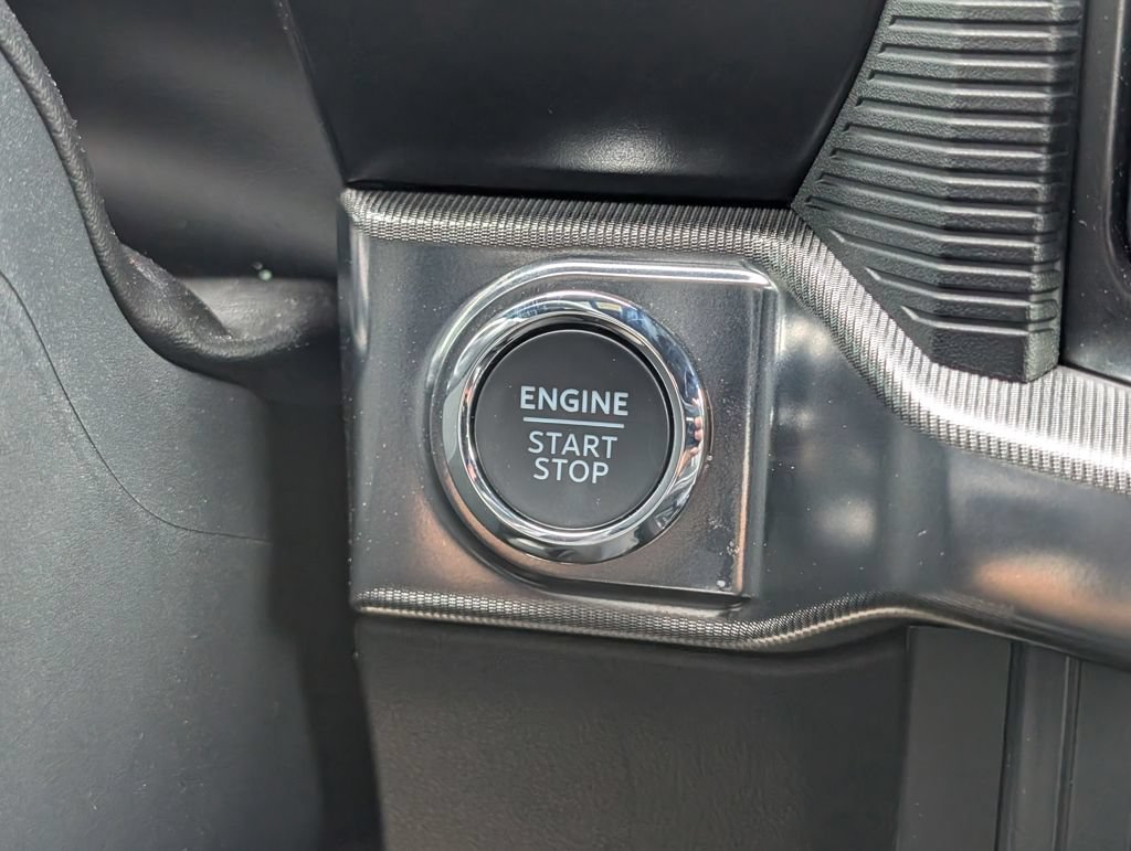 Used 2025 Ford F150 Raptor AWD/4WD image 13