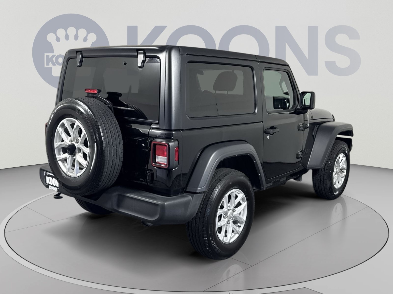 Used 2023 Jeep Wrangler Sport AWD/4WD image 7