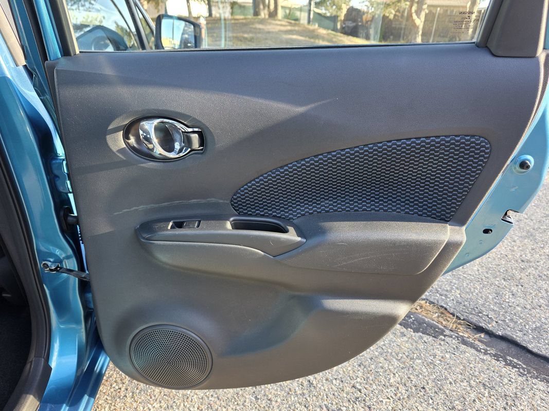 Used 2016 Nissan Versa Note SV FWD image 19