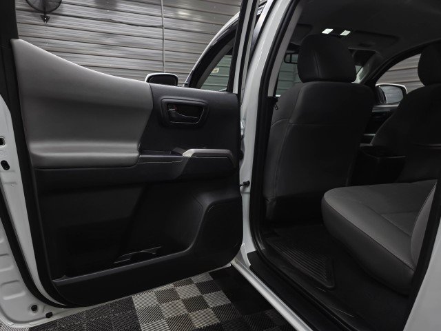 Used 2023 Toyota Tacoma SR5 AWD/4WD image 35