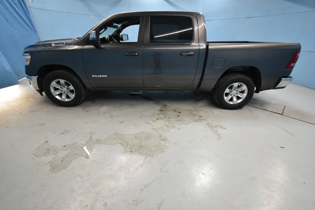 Used 2024 RAM 1500 Laramie AWD/4WD image 32