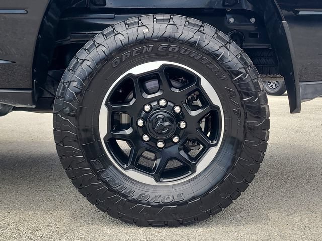 Used 2025 RAM 2500 Laramie w/ Towing Technology Group AWD/4WD image 8