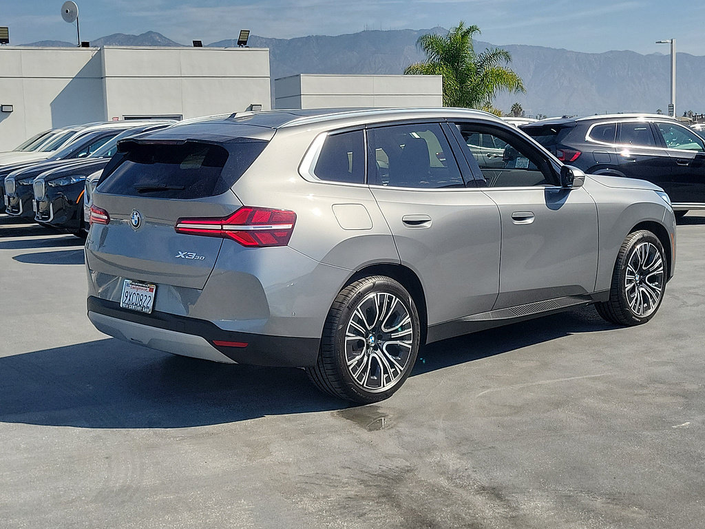 Used 2026 BMW X3 xDrive30i w/ Convenience Package AWD/4WD image 3