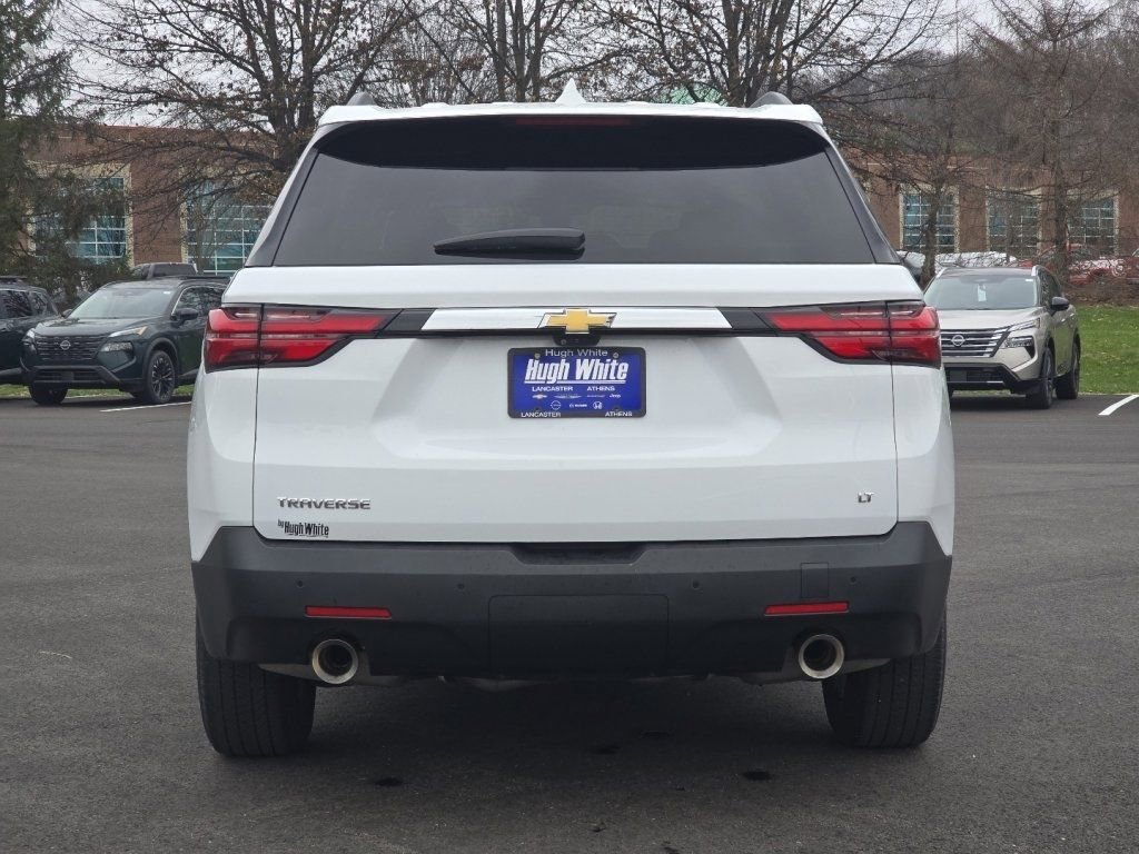 Used 2023 Chevrolet Traverse LT image 11