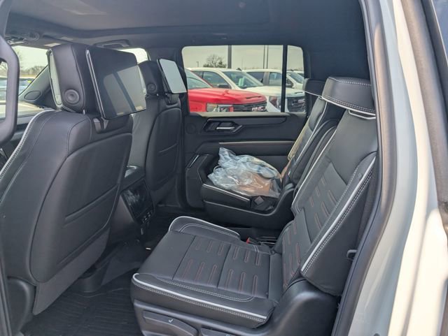 New 2026 GMC Yukon XL AT4 Ultimate image 9